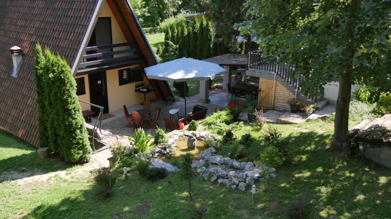 Planinska Kuca "Zvuk Tisine" - Fruska Gora Villa Beocin Exterior photo