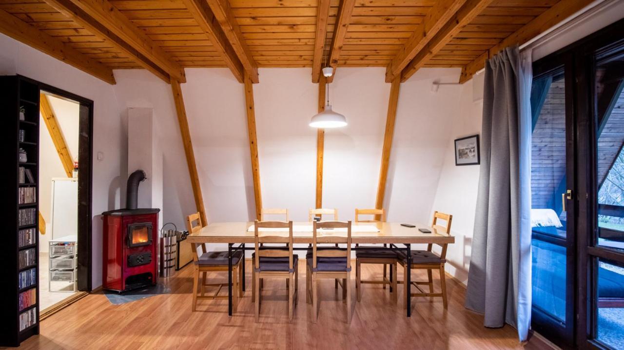 Planinska Kuca "Zvuk Tisine" - Fruska Gora Villa Beocin Exterior photo